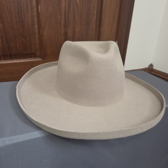 NWT Anthropologie Tan Hat With Brim - Picture 5 of 6